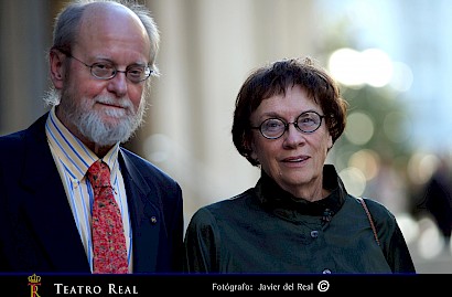 Wuorinen, Proulx outside the Teatro Real, Madrid
© Javier del Real / Teatro Real